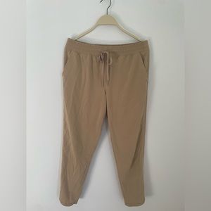 GAPfit Jogger Pants